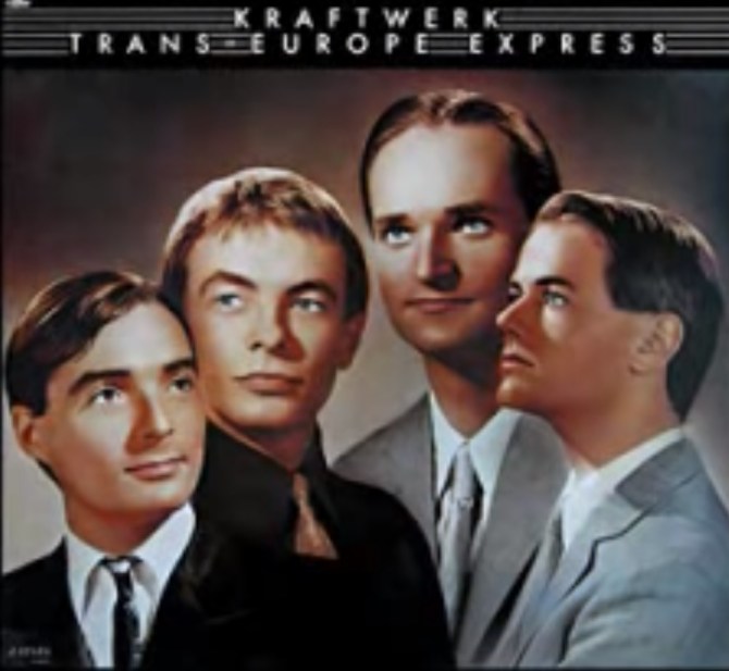 kraftwerk_hall